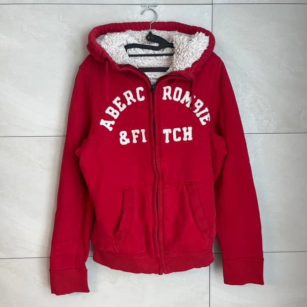 아베크롬비 스펠로고 퍼 후드집업 레드 [S] 