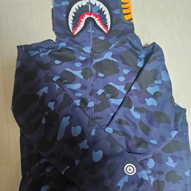 베이프 BAPE 샤크 후드집업 블루 카모 XL
