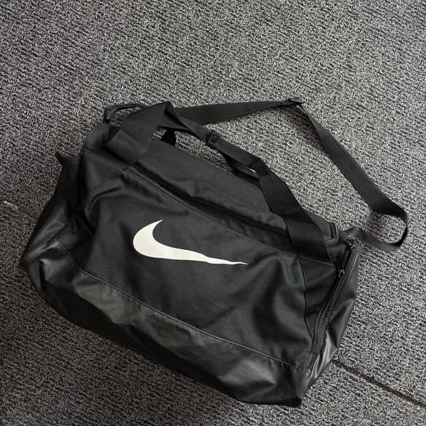 나이키 빅스우시 더플백 짐백 2414
