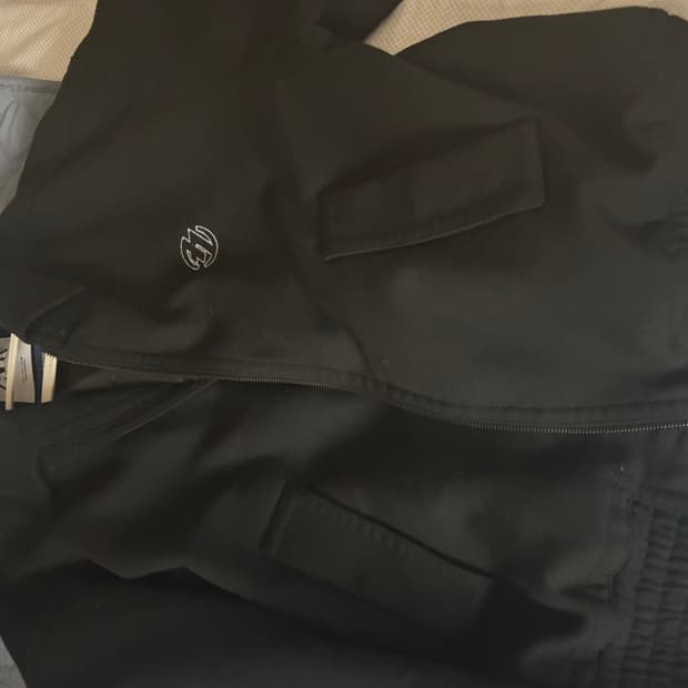 자라 아더에러 봄버 L