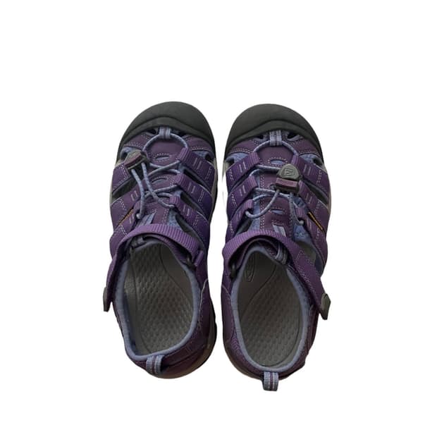 Keen 샌들