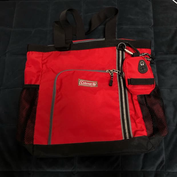 콜맨 레드 보부상 숄더백 미사용