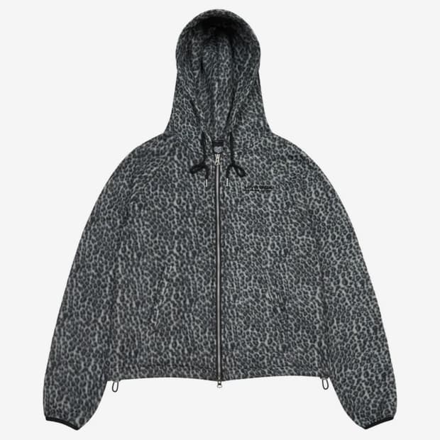 러브이즈트루 플리스 재킷(차콜 레오파드)