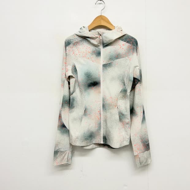 룰루레몬 패턴 후드 바람막이 자켓