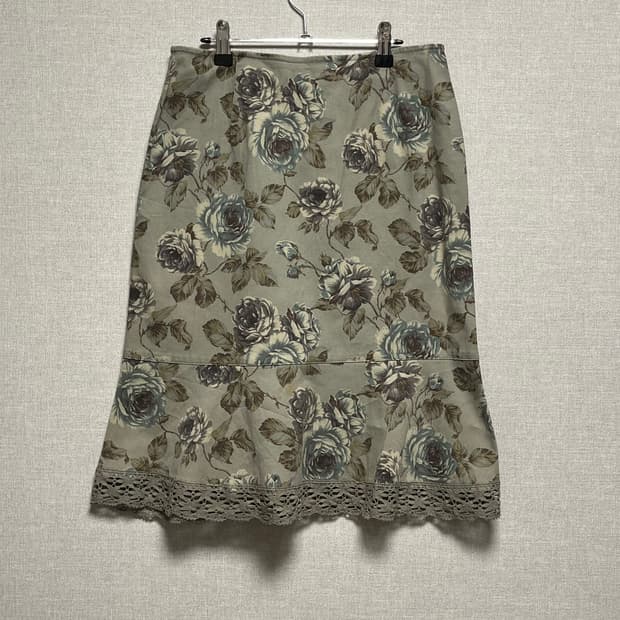 [레스트로즈 / 오리엔탈 페어리 로맨틱] 레이스 플레어 스커트