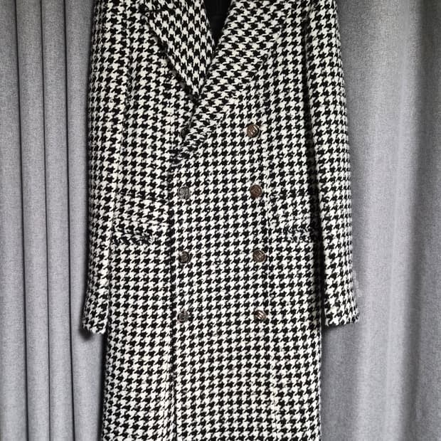 발망 하운드투스 견장 코트 팝니다 프라다 구찌 우영미 루이비통