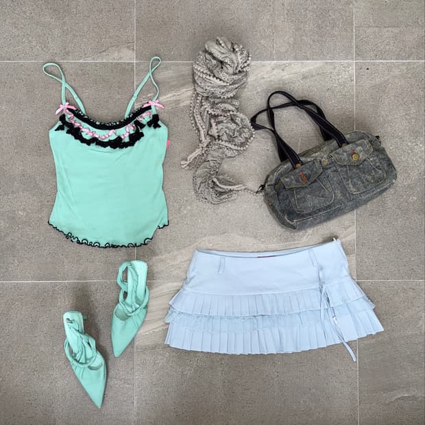 Betsey Johnson mint pink lace sleeveless