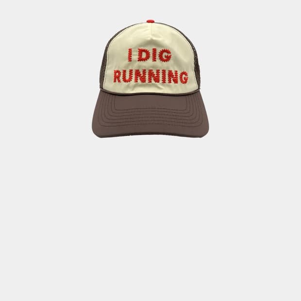 ALEX ZONO I Dig Running Trucker Hat