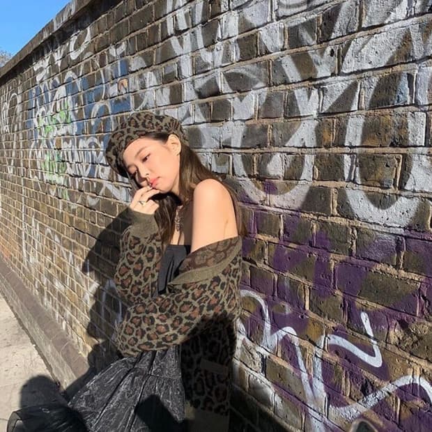 💖희귀템💖제니 레오파드 가디건 카키 새상품