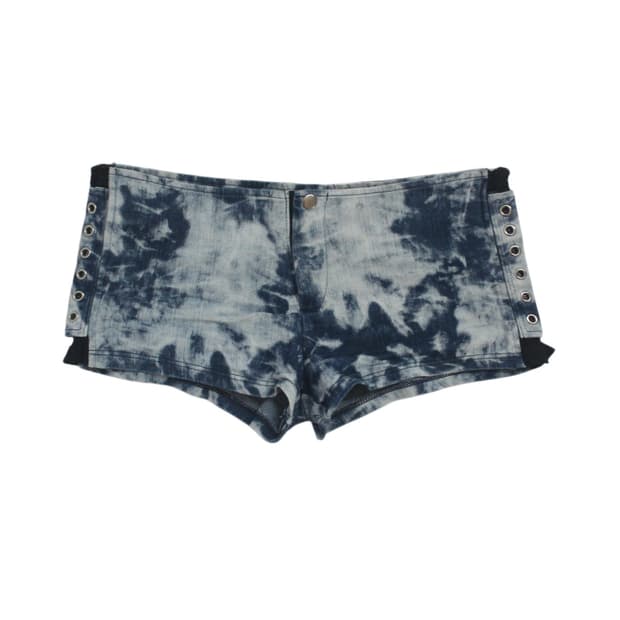 Summer Y2K shorts (ice-washed EyElet)