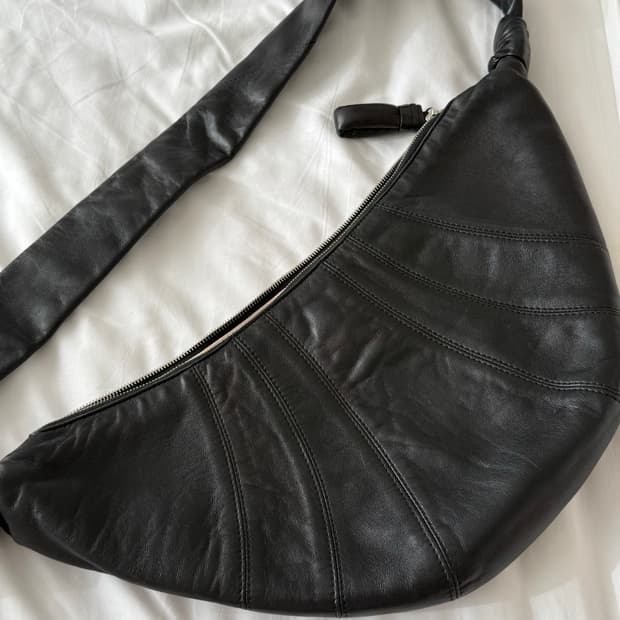 르메르 범백 미디움 소프트나파레더 블랙