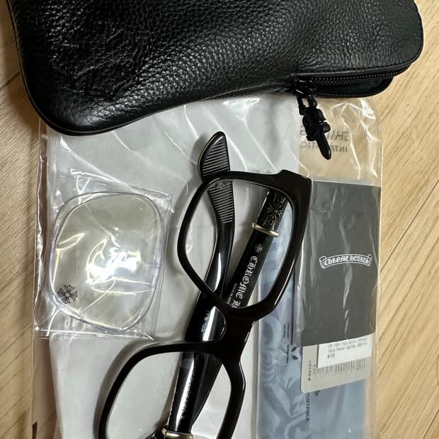 크롬하츠 바질리오네어2 브라운