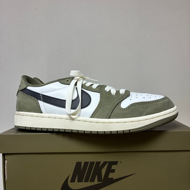 [260]나이키 에어조던1 로우 미디엄올리브