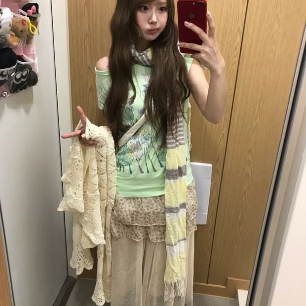 베이지 컬러 히피 하구미 잔꽃 프린팅 코디세트