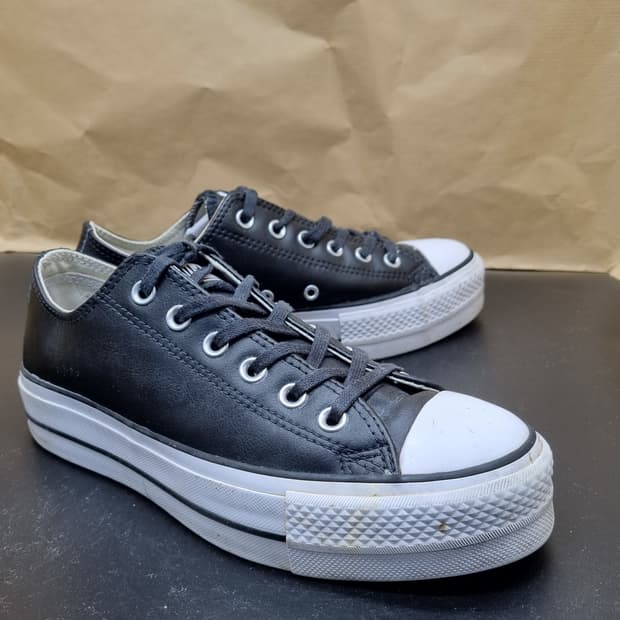 컨버스 올스타 리프트 스니커즈250