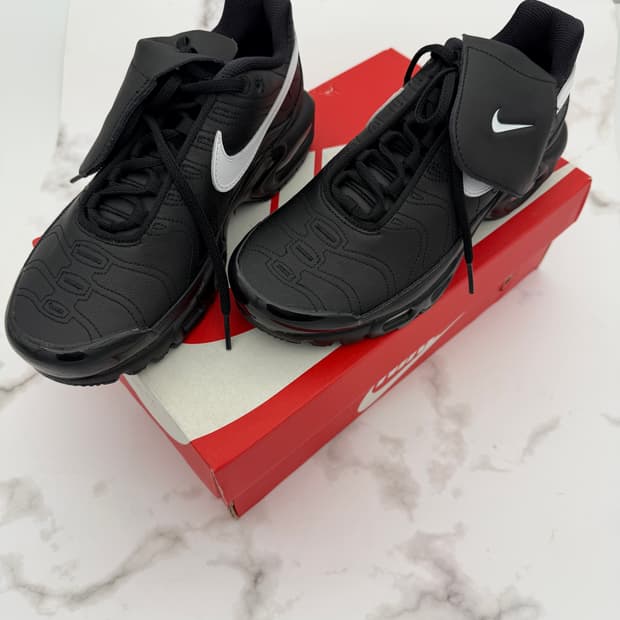 나이키 에어맥스 플러스 TNPO 블랙