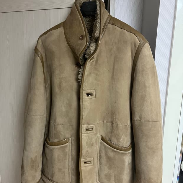 르메르 시어링 자켓 무스탕