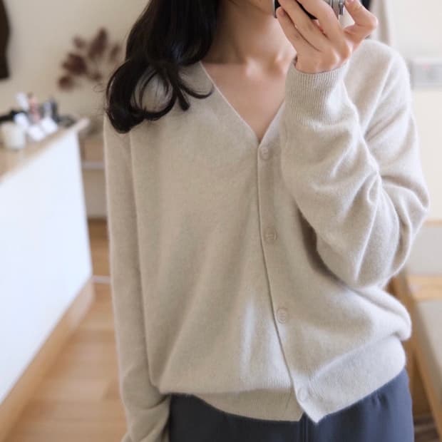 placor 플라코르 라쿤가디건 오트밀 