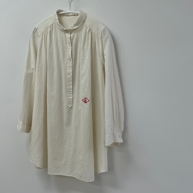 Studio Clip  둥근카라 광목면 블라우스