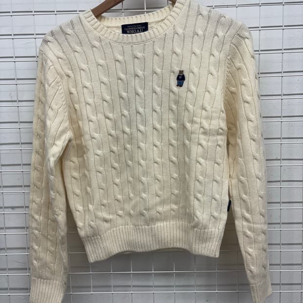 후아유 아이보리 니트