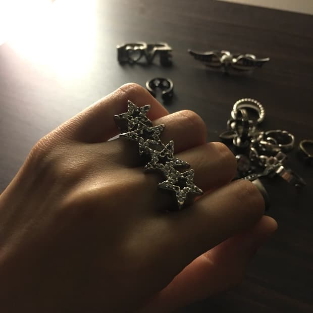 t w o rings
