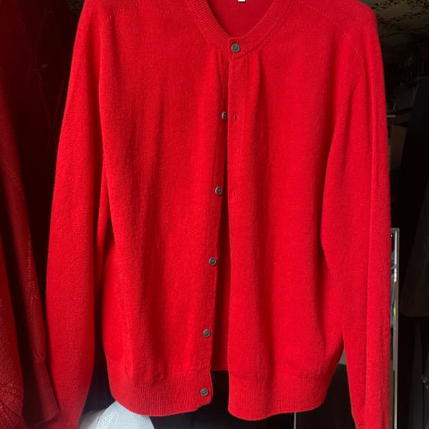 아트이프액츠 울가먼트 라운드 넥 가디건 레드 XL