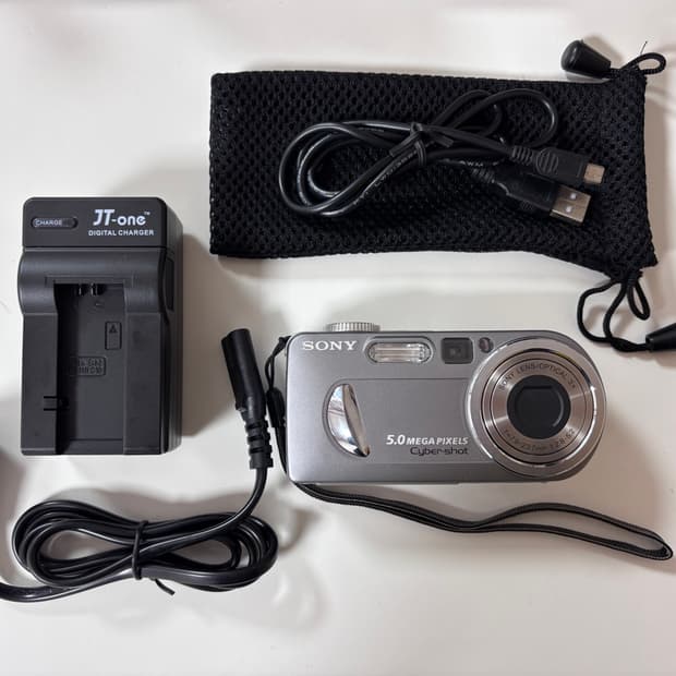 소니 사이버샷 DSC P-10