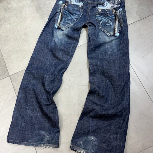 REDPEPPER 레드페퍼 블루 펑크 자수 데님팬츠