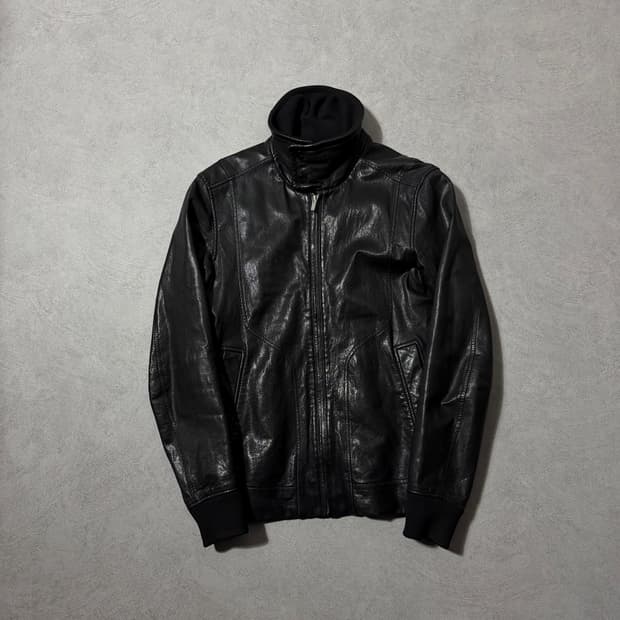 Tate 하이넥 램스킨 자켓