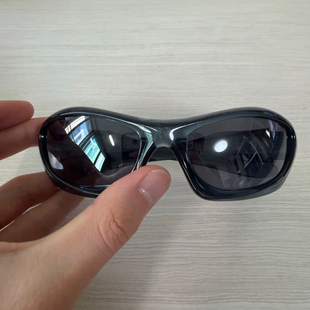 오클리 몬스터독