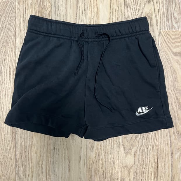 나이키 여성 트레이닝 반바지