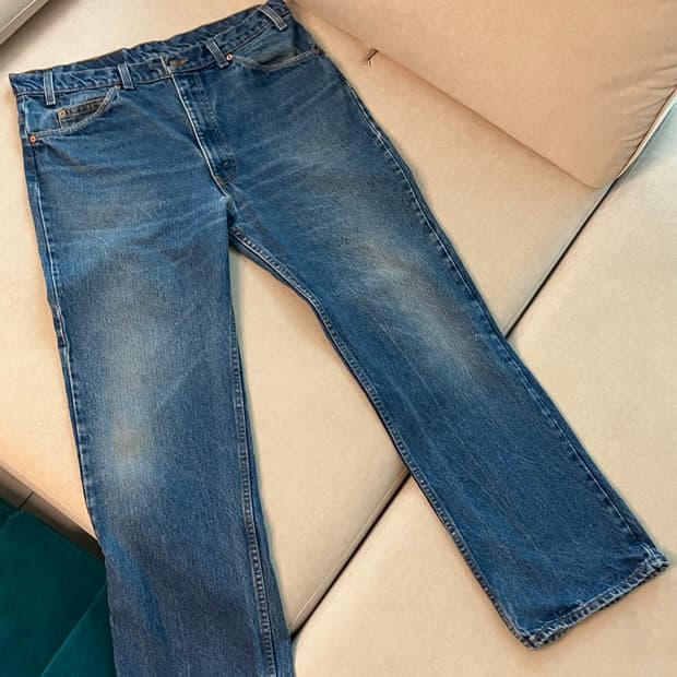 90s Levi’s 517 orange tab (usa)