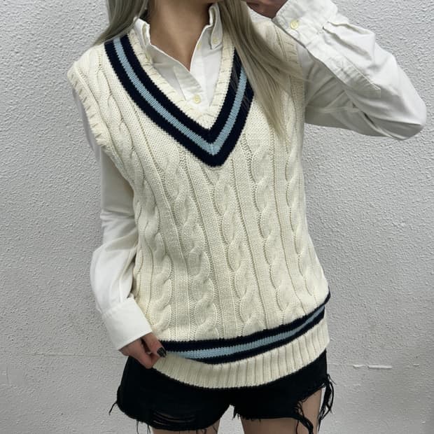 폴로 랄프로렌 소라 단가라 화이트 나시 꽈배기 니트 M