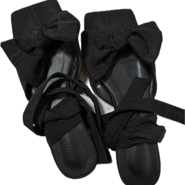 블랙 리본 샌들 240mm