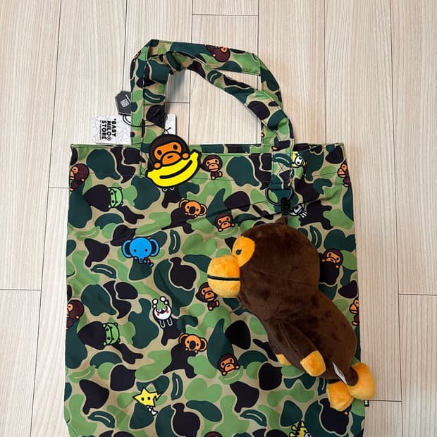 베이프 베이비 마일로 토트백