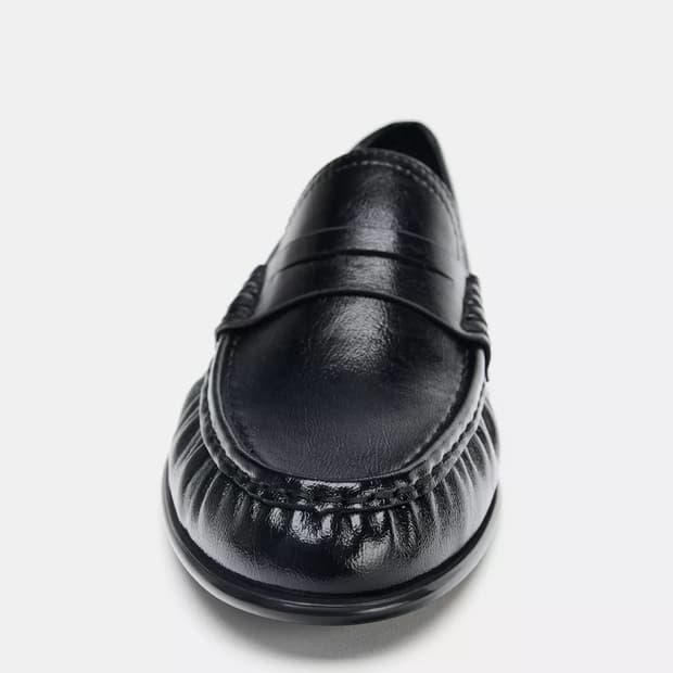 자라 소프트 셔링 로퍼