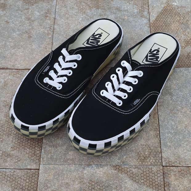 (260)반스 어센틱 뮬 스택드 체커 