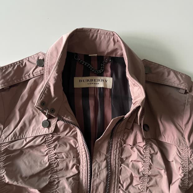 BURBERRY LONDON Shirring Detailed Jacket