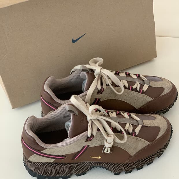 나이키 자크뮈스 에어휴마라 240