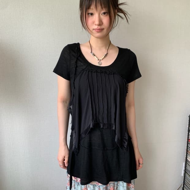 sunao kuwahara, lace top