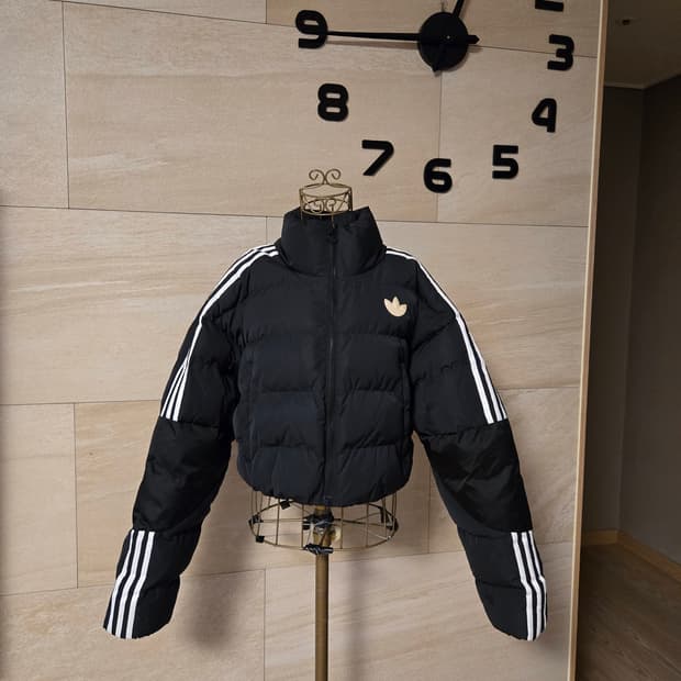 [m] 아디다스 여성 크롭 푸퍼 패딩