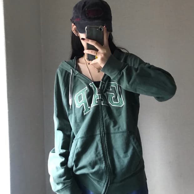 갭 그린 후드집업