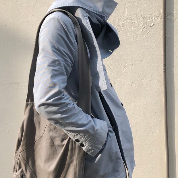 비비안 웨스트 우드 맨 하이넥 자켓