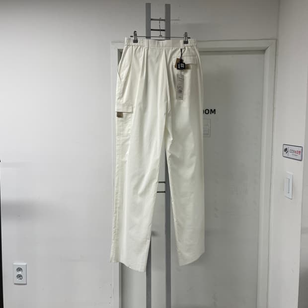 지방시 화이트 팬츠 73(W)