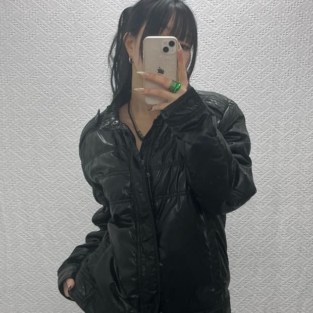 본 더치 올드스쿨 락시크 경량 패딩 자켓 105 C08358