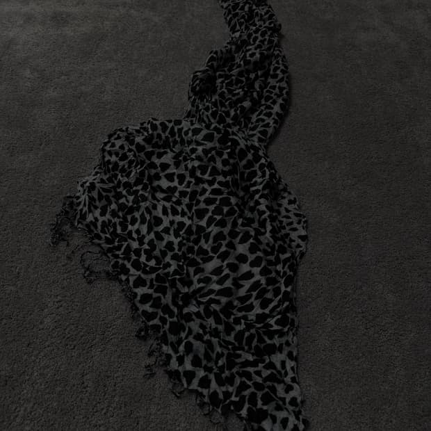 Vintage v-kei punk mood leopard scarf