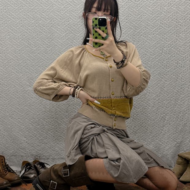 빈티지 모리 코지룩 퍼프 반팔 세미크롭 콩버튼 잔꽃 가디건 K0032