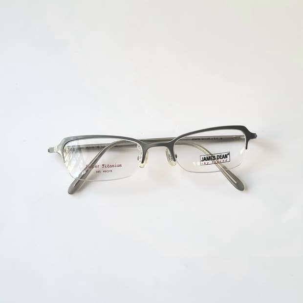 데드스탁  제임스딘 슈퍼티타늄 반무테 안경 281