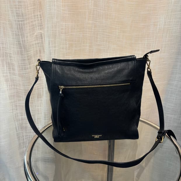 정품 빈폴 소가죽 크로스백    