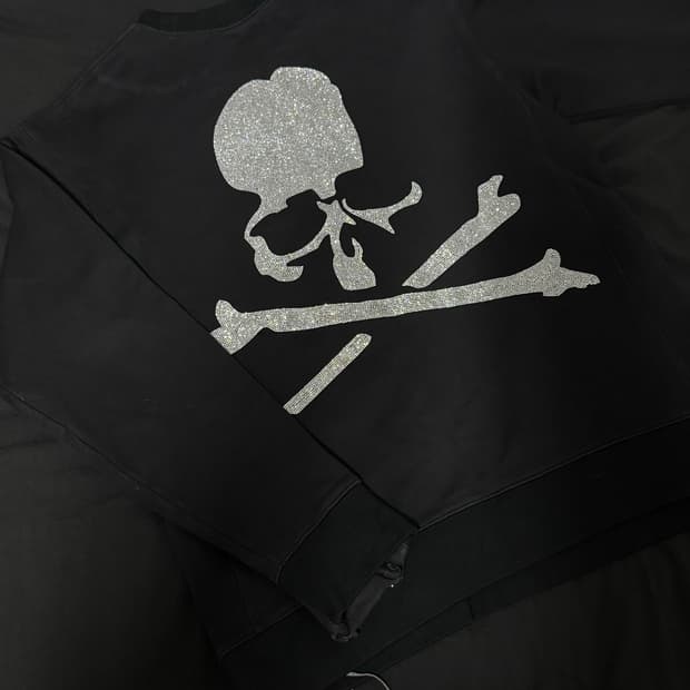 마스터마인드 크리스탈 백로고 맨투맨 L